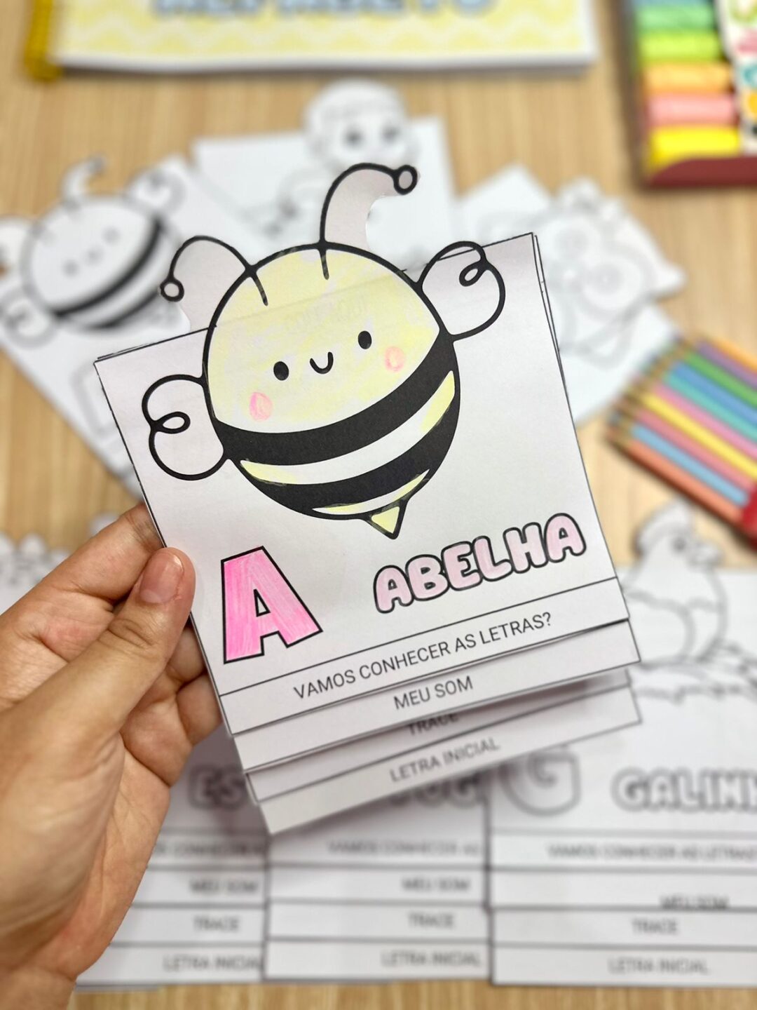 Flipbook do Alfabeto: Atividades para Colorir - Imagem 3