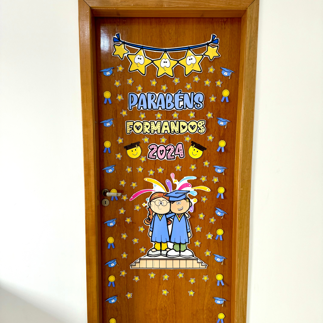 Decoração de Porta “Formandos 2024” 🎓✨
