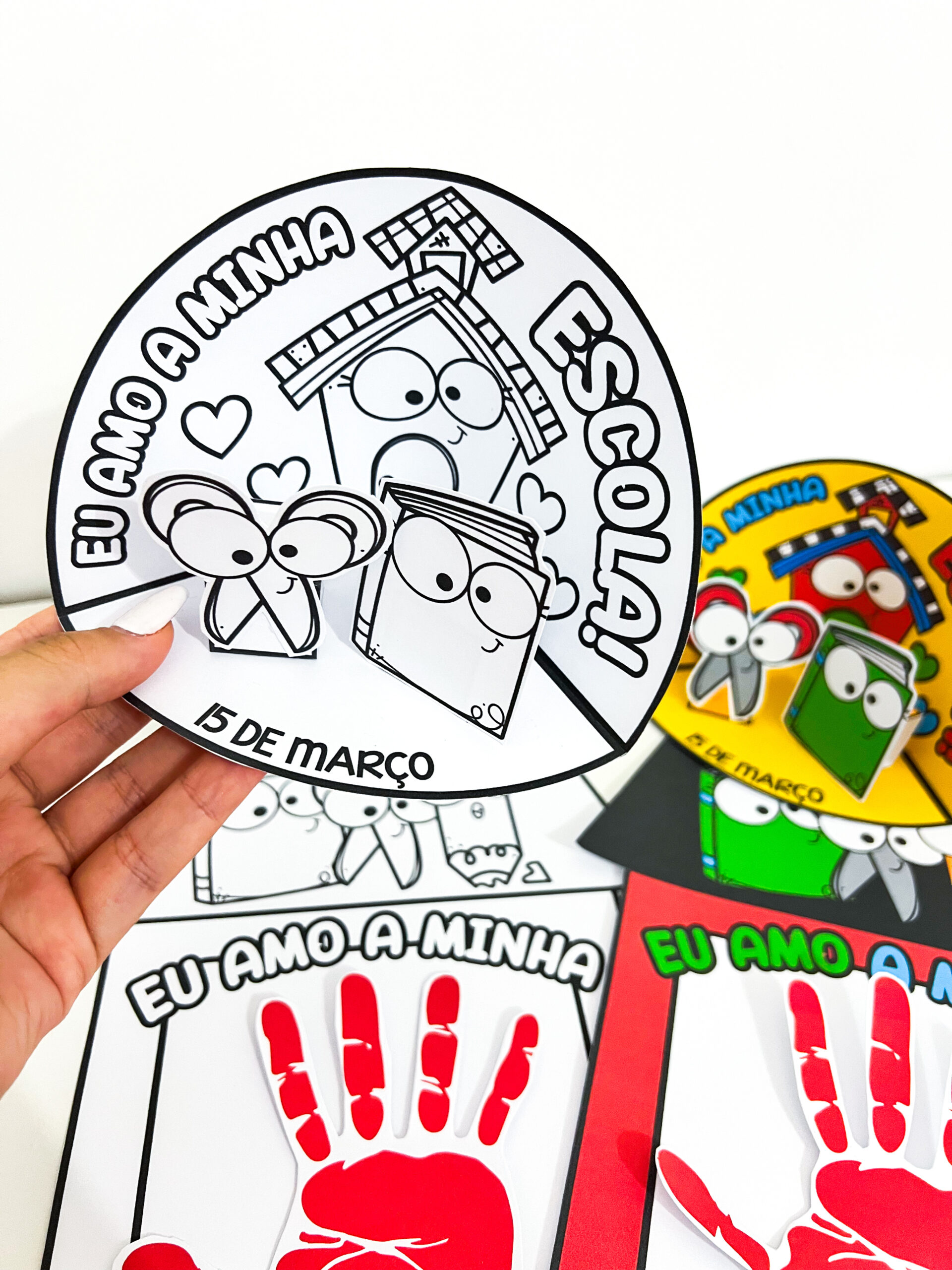 Atividades Dia da Escola – Cenário 3D e Moldura da Mãozinha - Imagem 6